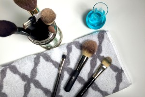 how-to-wash-your-makeup-brushes-cheaply